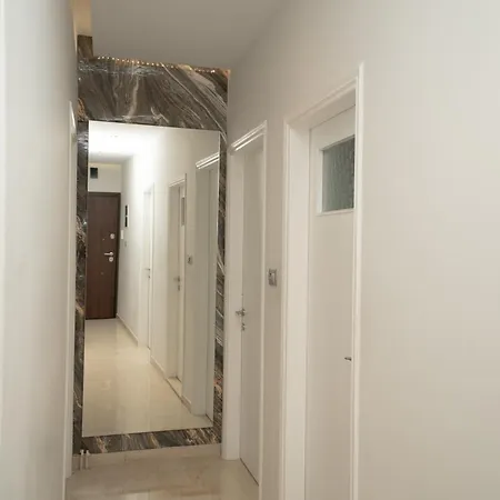 Lejlighed Kapxhiu Oceanis Residences 2 *